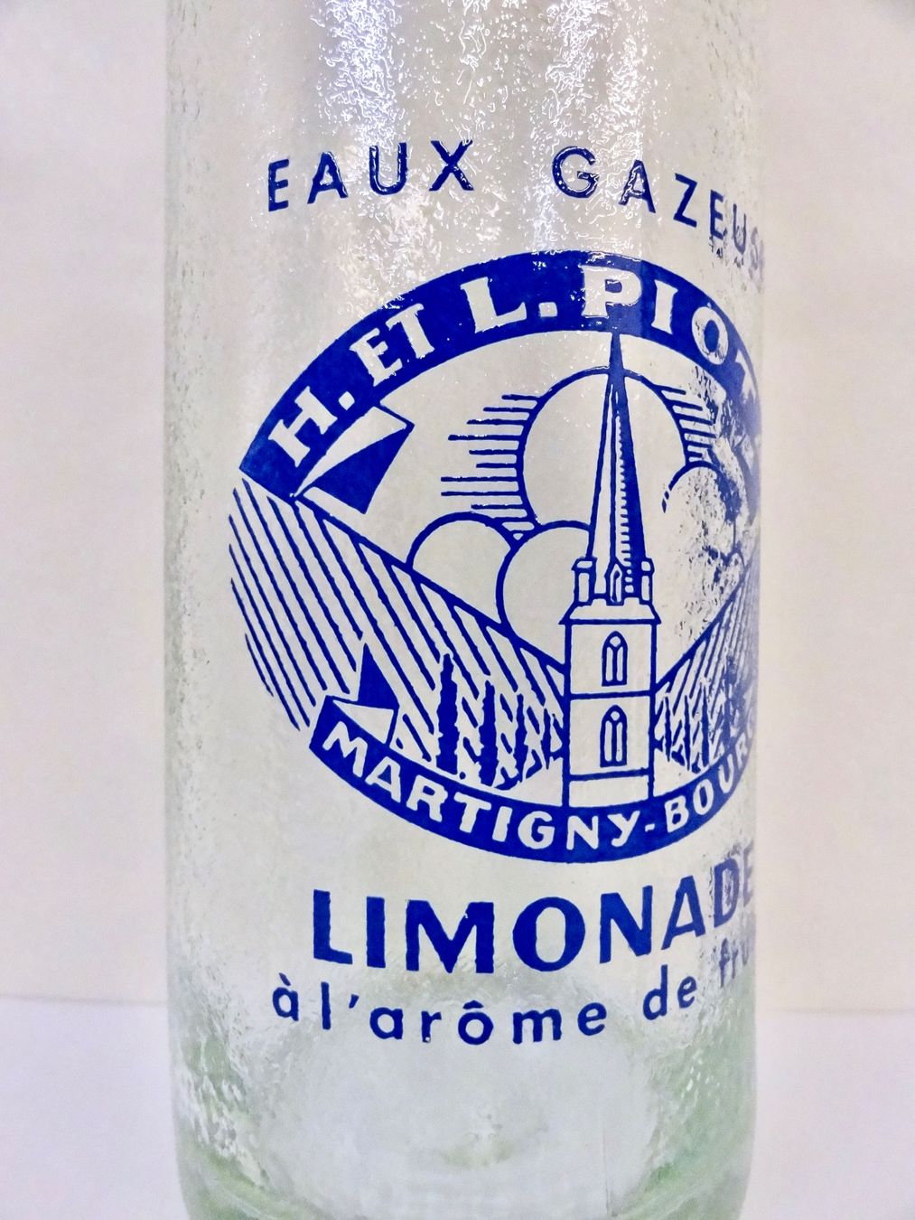 Gläser, Krüge & Flaschen: alte Flasche LIMONADE PIOTA MARTIGNY 1957 – Gebraucht aus Kerzers von Flaschenposten 4