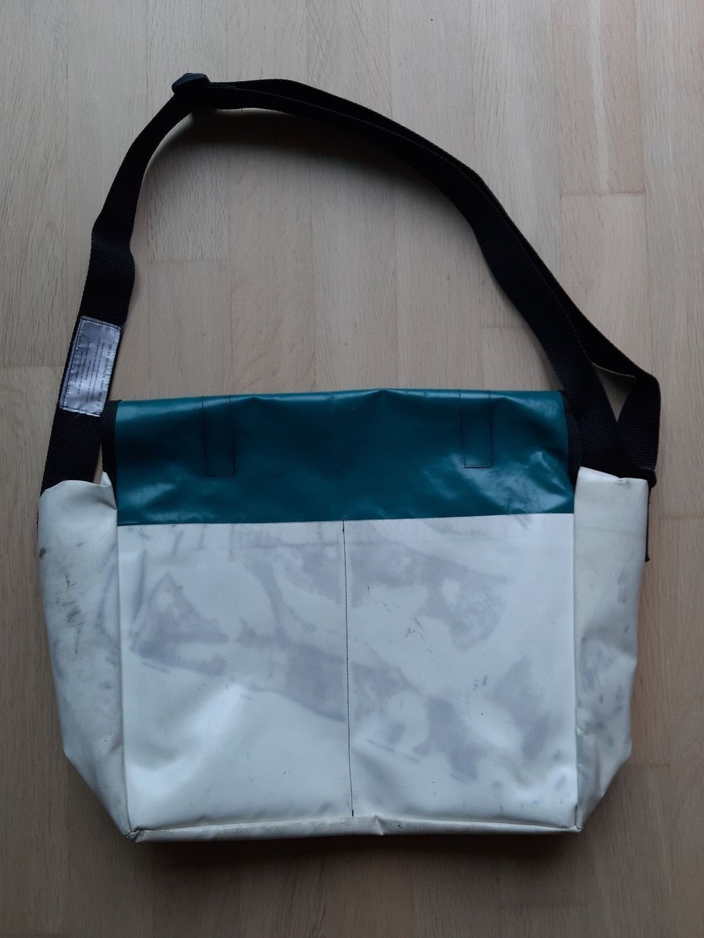 Borse: Swiss Mountain Händ Bägs - Tasche – Usato da Riedern venduto da martigni_88 1