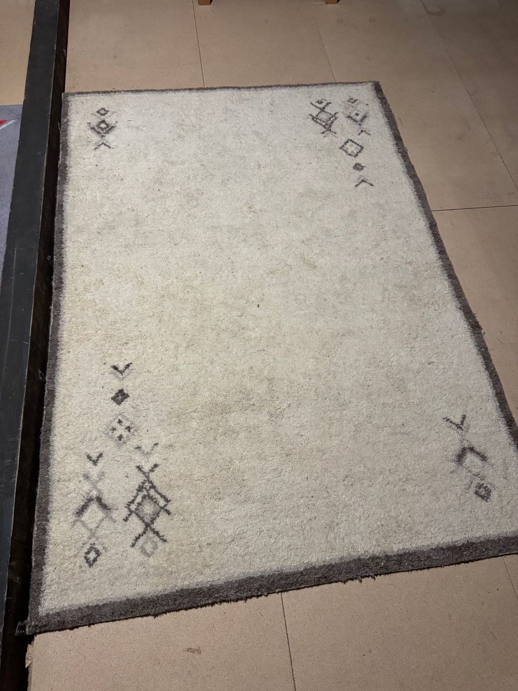 Tappeti: Teppich Wolle mit Muster – Usato da Zofingen venduto da Herbetorix