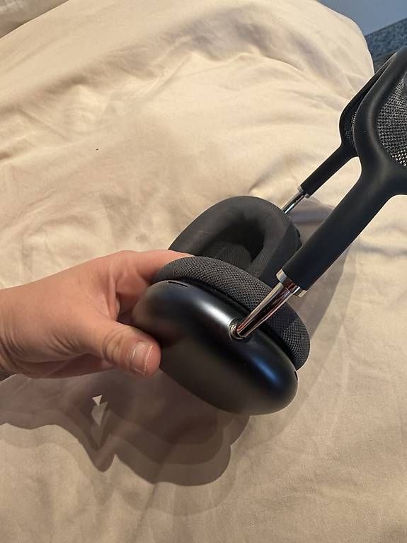 Cuffie: Apple AirPods Max zu verkaufen – Usato da Bertschikon Gossau venduto da Hutterli24