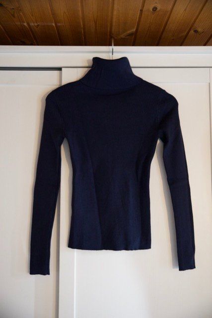 Esprit Pullover & Sweatshirts: Langarmshirt Rollkragen Esprit Gr. S dunkelblau – Gebraucht aus Titterten von fra_v27g 2