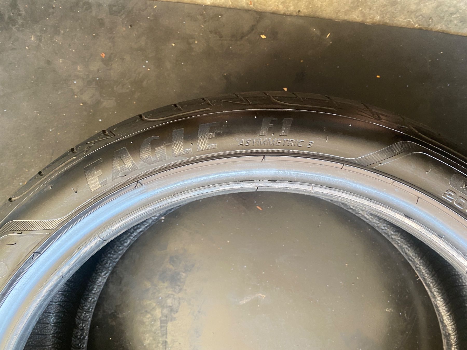 Goodyear Pneumatici & Ruote complete: 205/45R18 – Usato da Widen venduto da Dinero02 4