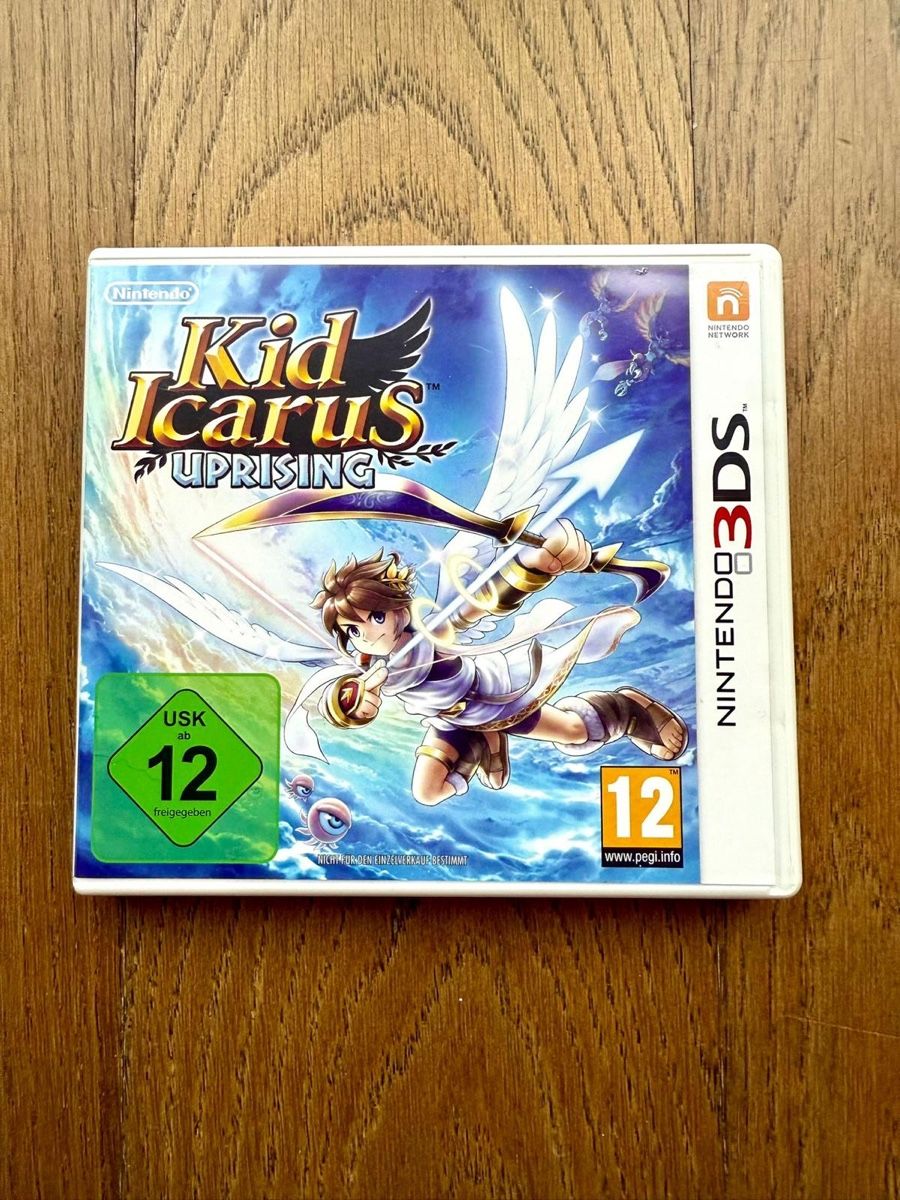 Nintendo Giochi: Kid Icarus Uprising / Nintendo 3DS – Usato da Läufelfingen venduto da Seraphim13 1