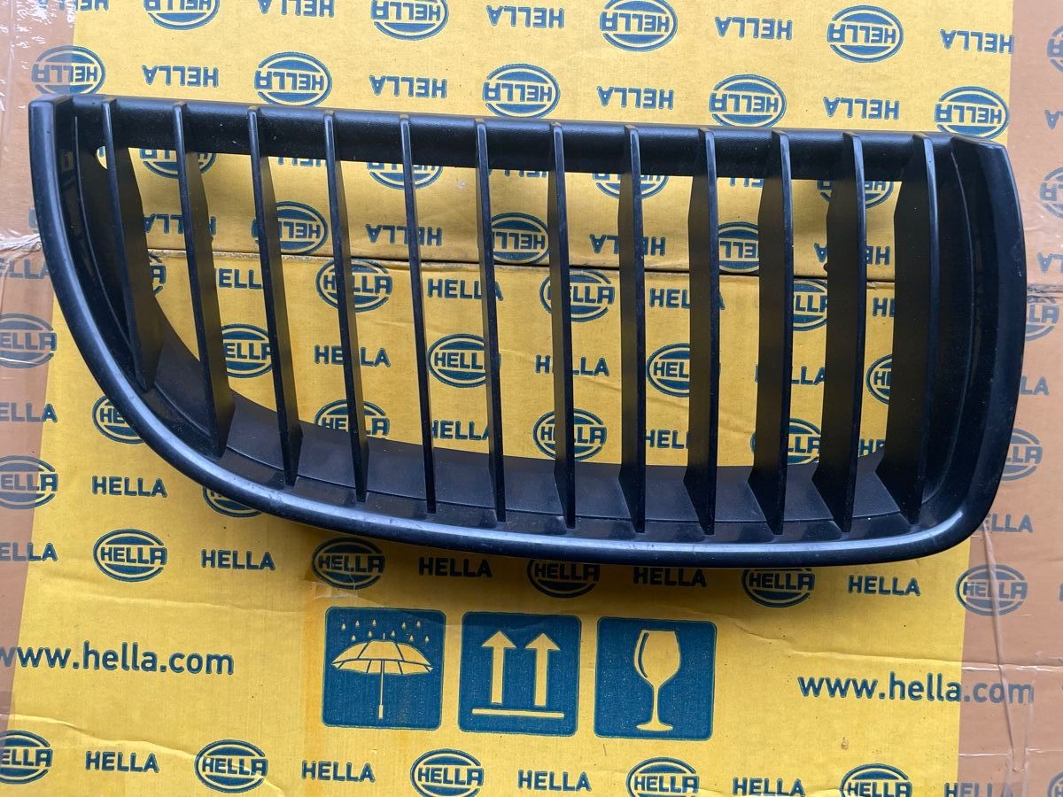 BMW Alle Autoersatzteile: Grille de calandre BMW 335i E90 E91 E92 E93 pièce d’origine – Gebraucht aus Denges von Ricautomotive 2