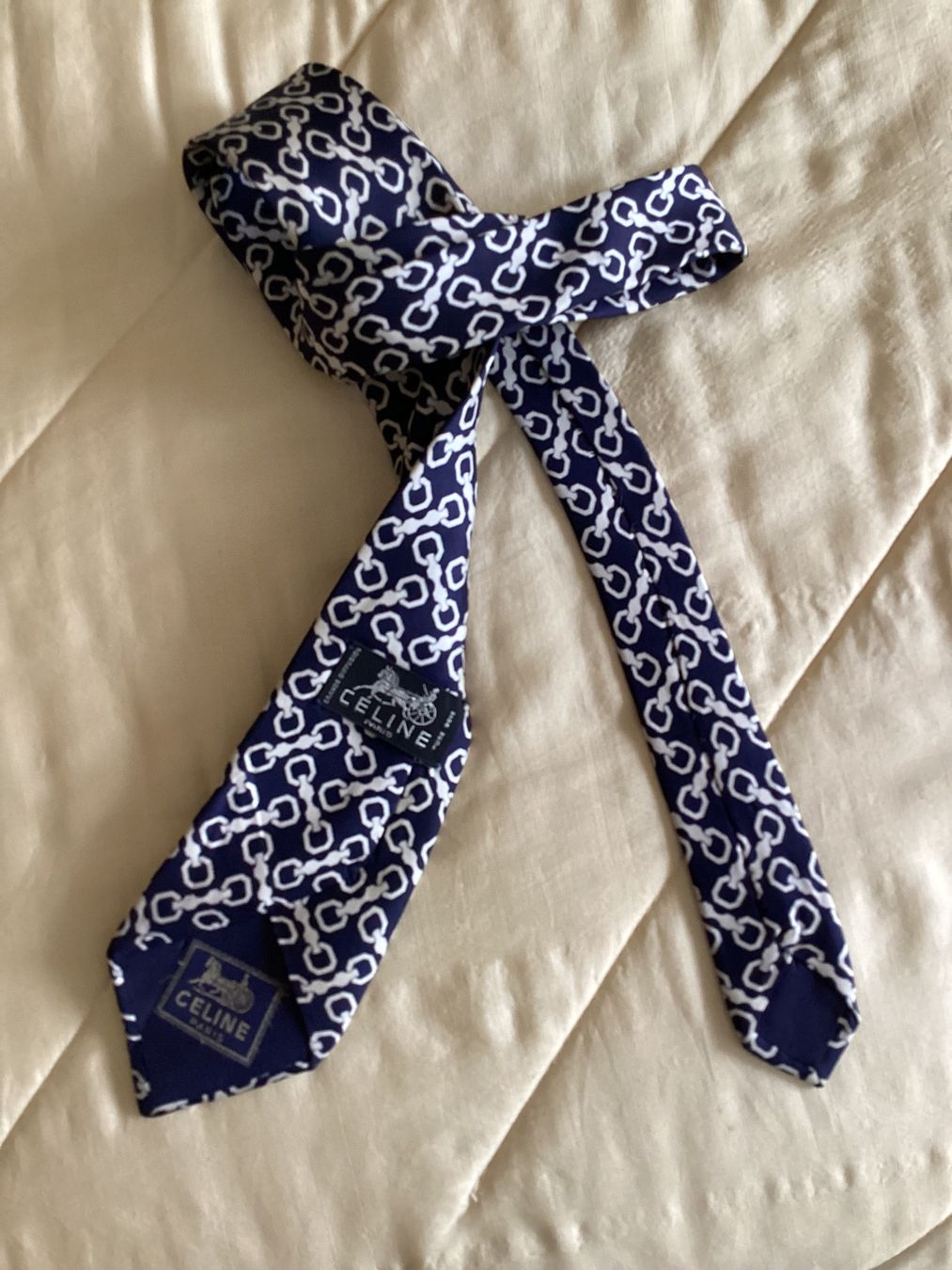 Celine Cravatte: Vintage Celine Krawatte Seide – Usato da Magadino venduto da sylvierosa 2