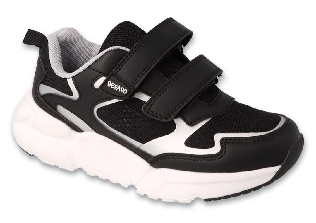Schuhe für Jungen: Kinder Sportschuhe, Gr. 29, Neu – Neu und originalverpackt aus Flumenthal von KET25_ch