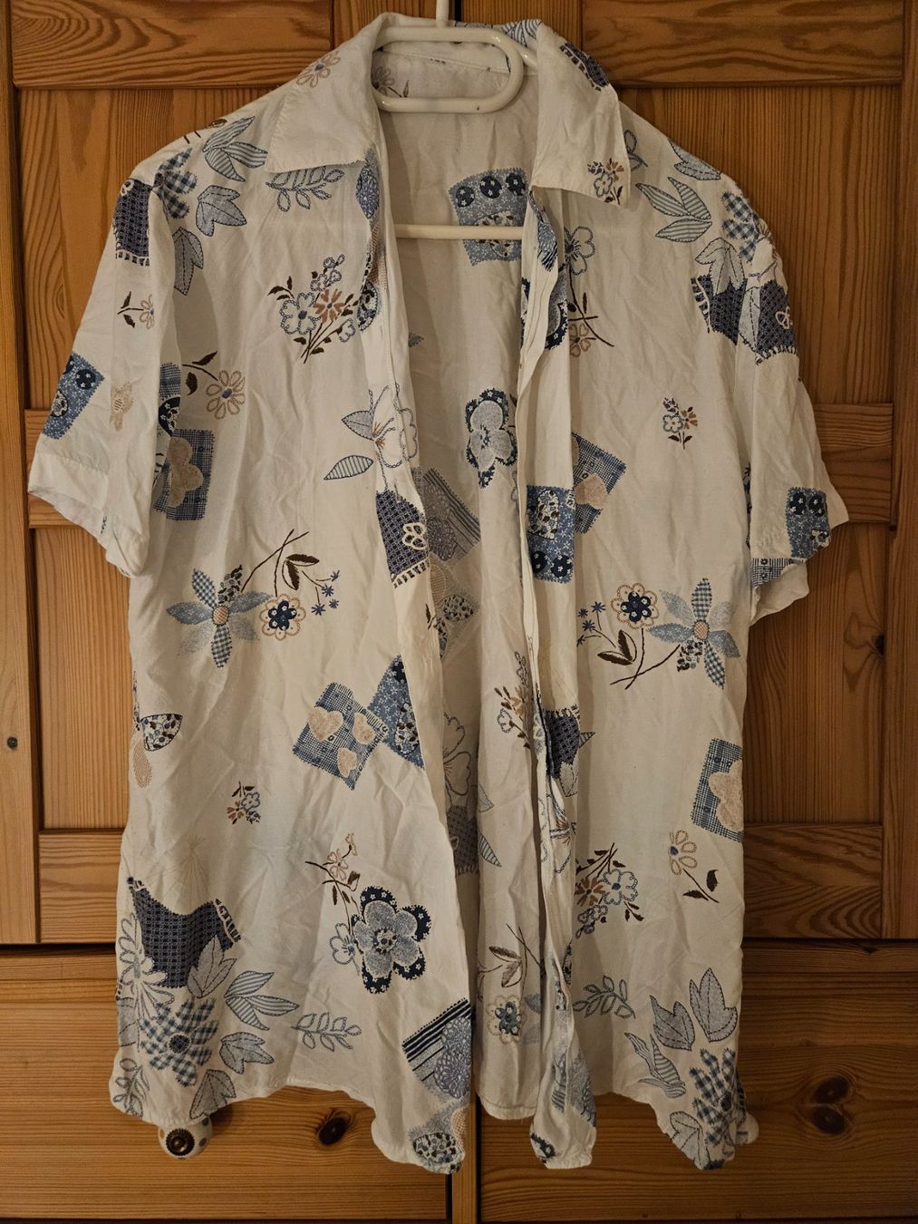 Camicette: Bluse mit Muster – Usato da Wettingen venduto da Sk8ertomda