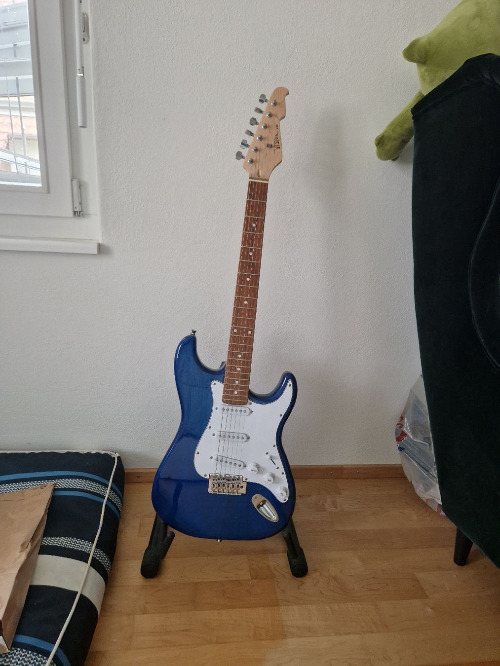 Strumenti musicali: E-Gitarre Vision by MSA blau gebraucht – Usato da Schöfflisdorf venduto da lea_bc2w
