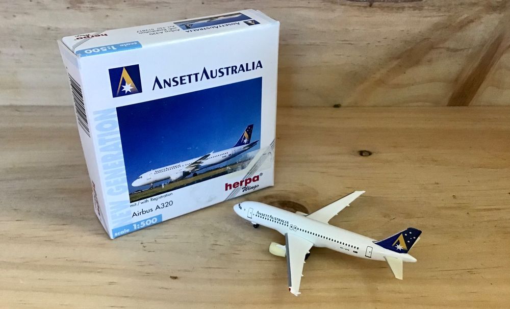 Herpa – Avion Miniature Airbus A320 Discover – Échelle 1/500 – Modèle Métal – Pièce De Collection – Sans Socle – Fabricant Franconien – Détails Réalistes