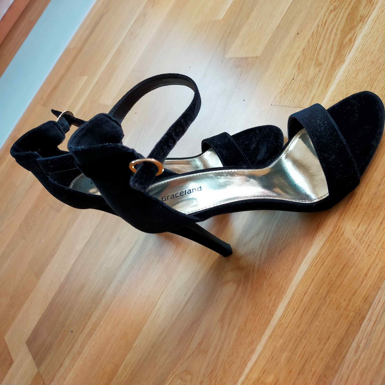 Damenschuhe: Sandalen, Gr. 39, NEU, Absatz ca. 9-10 cm – Neu (gemäss Beschreibung) aus Zürich von cas_9jbv 2