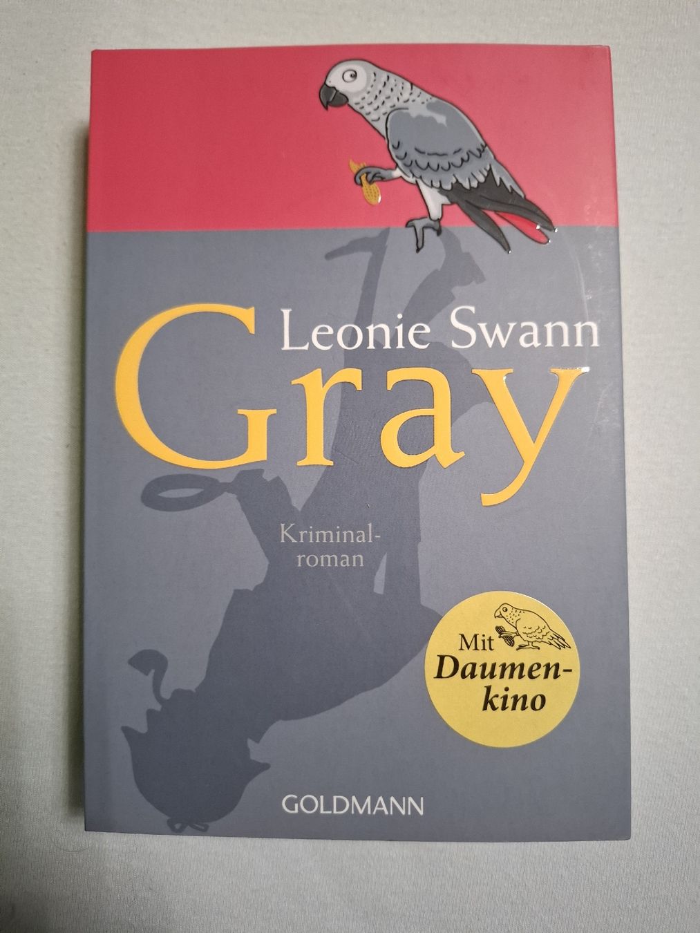 Bücher: Gray. Leonie Swann – Gebraucht aus Urtenen-Schönbühl von nerdgirl