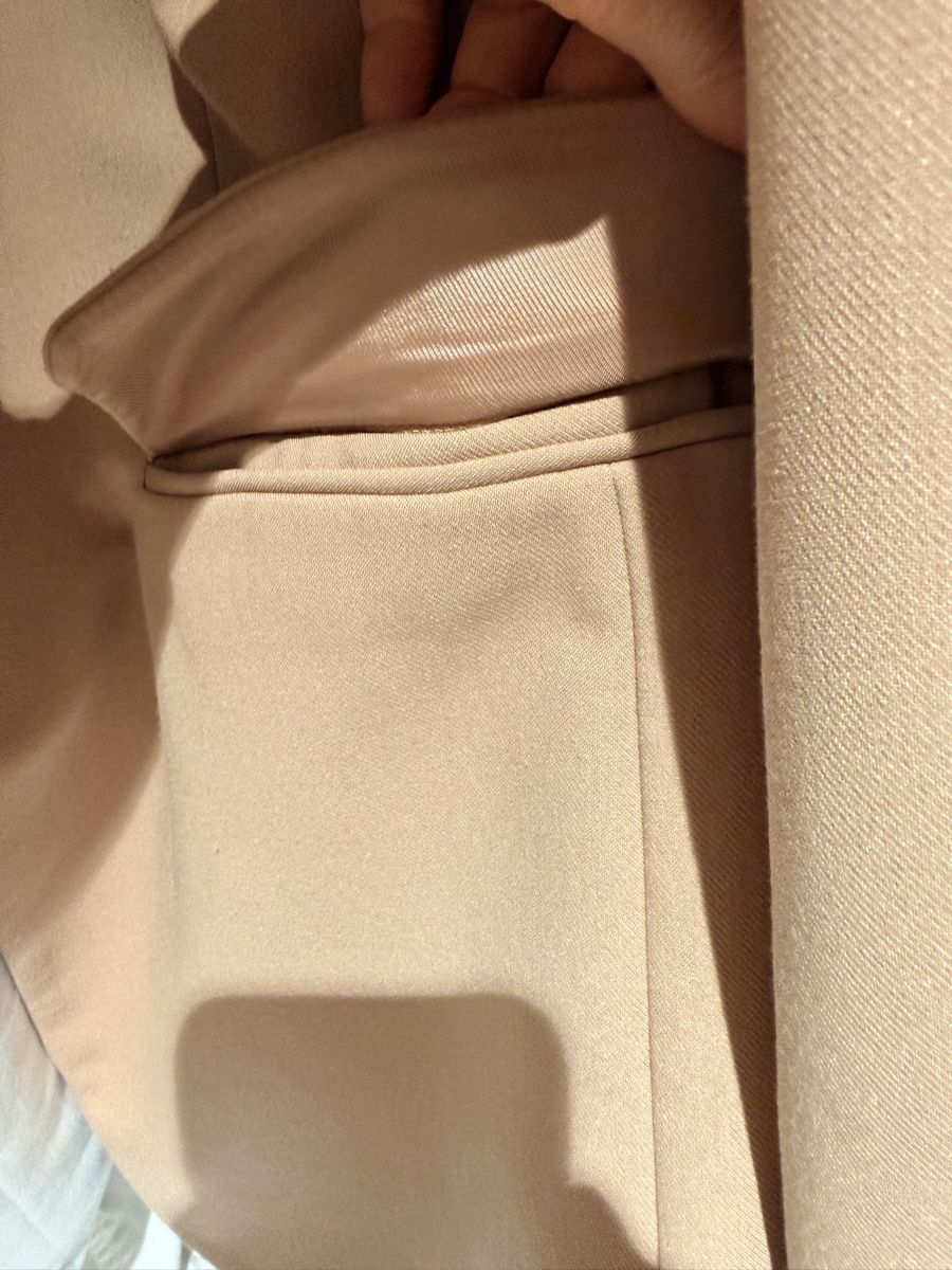 Vestes: Beiger Blazer Gr. M  – Neuf (Voir description) à Zumikon par DesignDeluxe 2