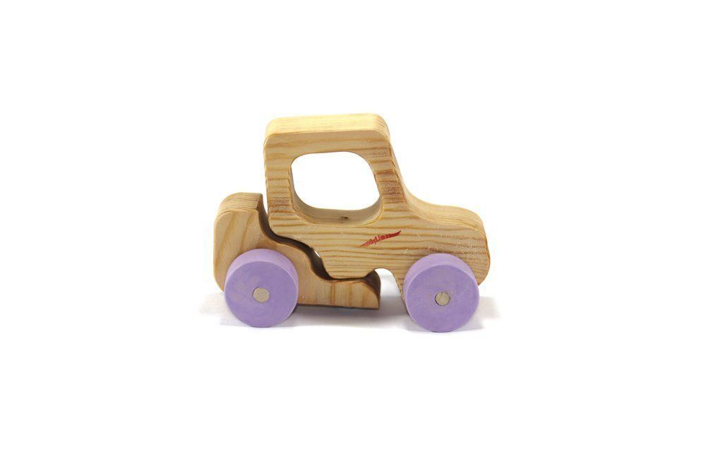 Spielzeuge: Holzspielzeug Traktor (farbig) – Neu und originalverpackt aus Winterthur von haso84bay