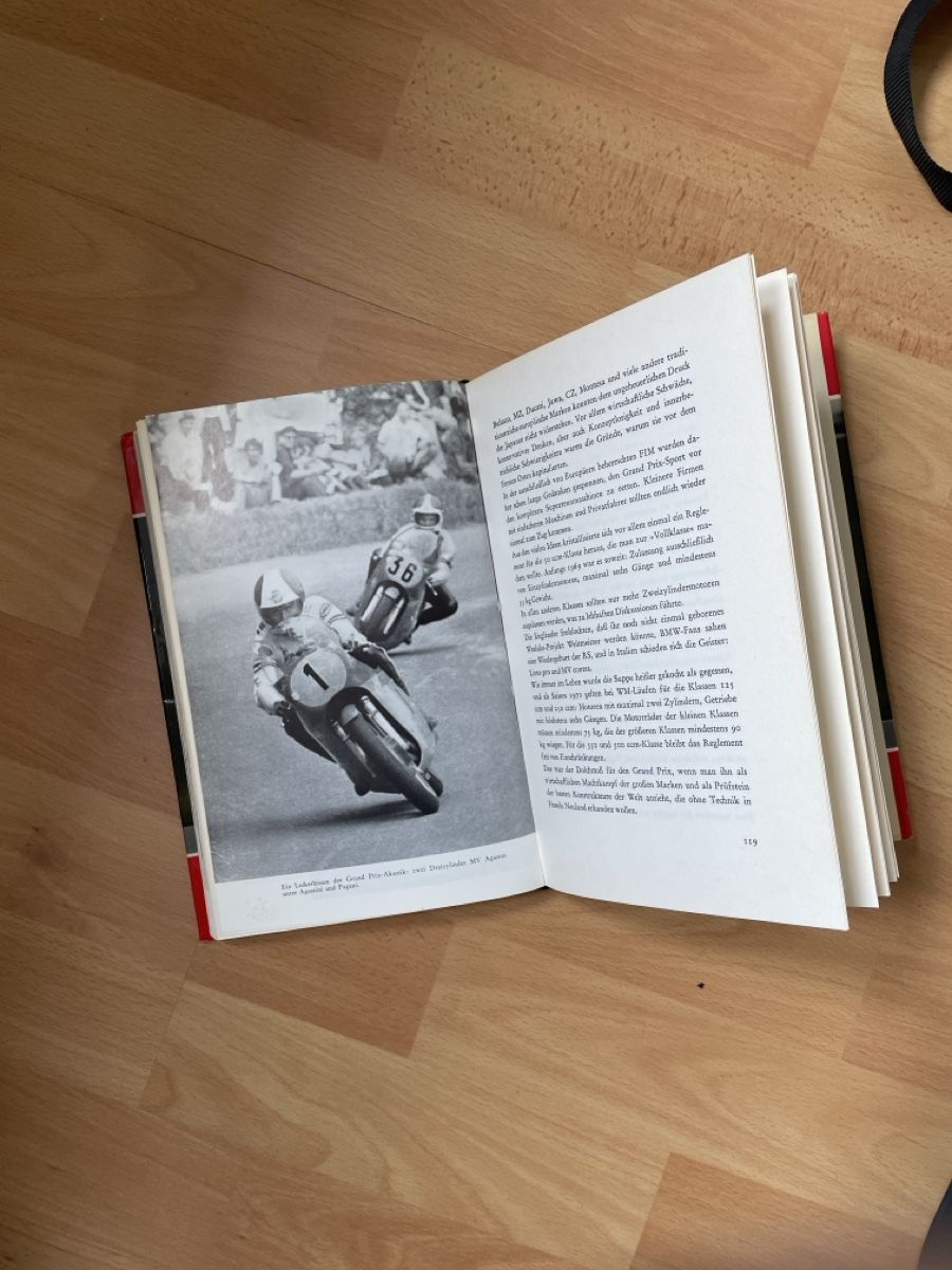 Libri: Motorsport Das Risiko im Griff – Usato da muttenz venduto da Premier0 1
