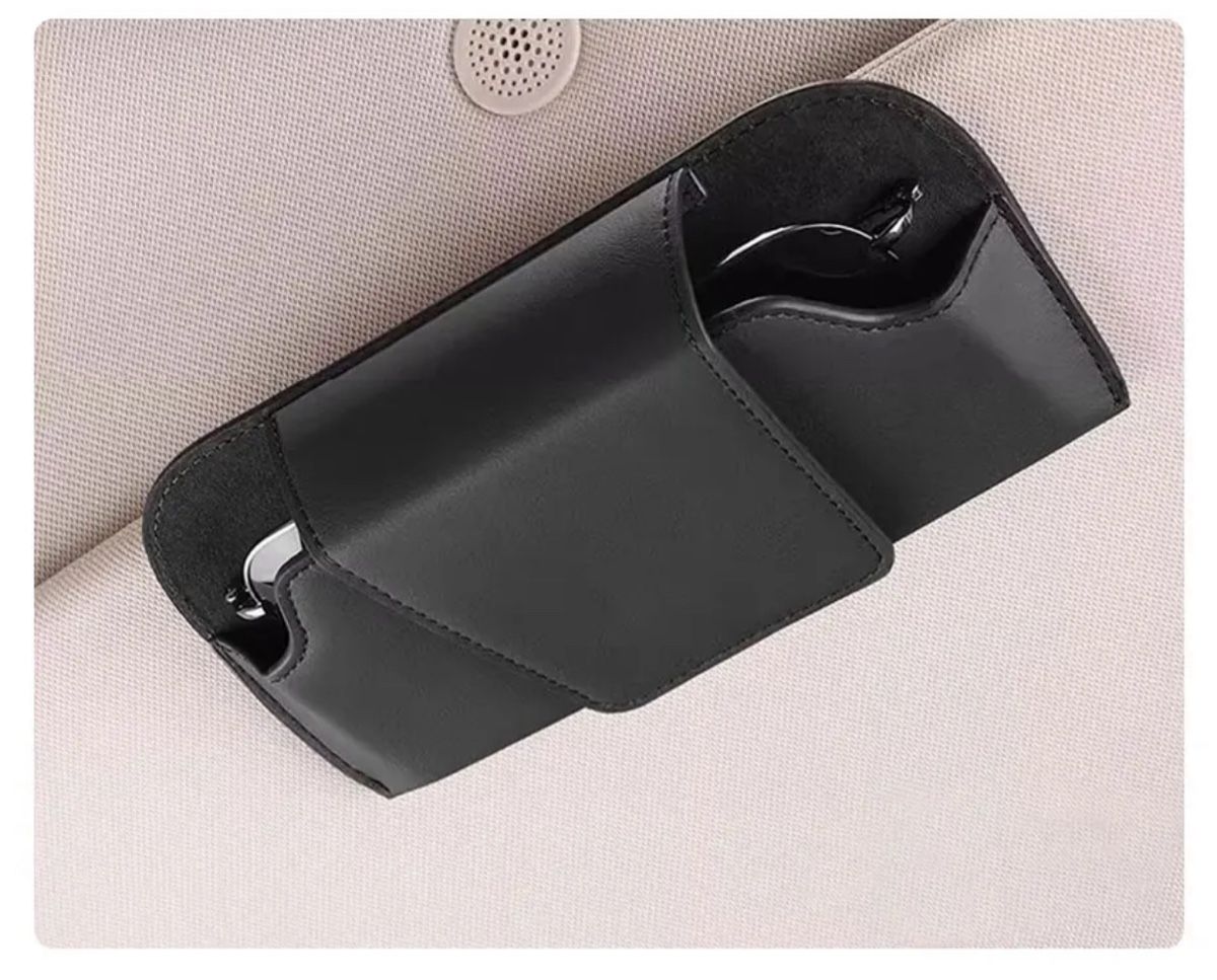 Wandhalterungen: Auto Brillen Halter Leder Etui schwarz – Neu und originalverpackt aus St. Gallen von Popolone26