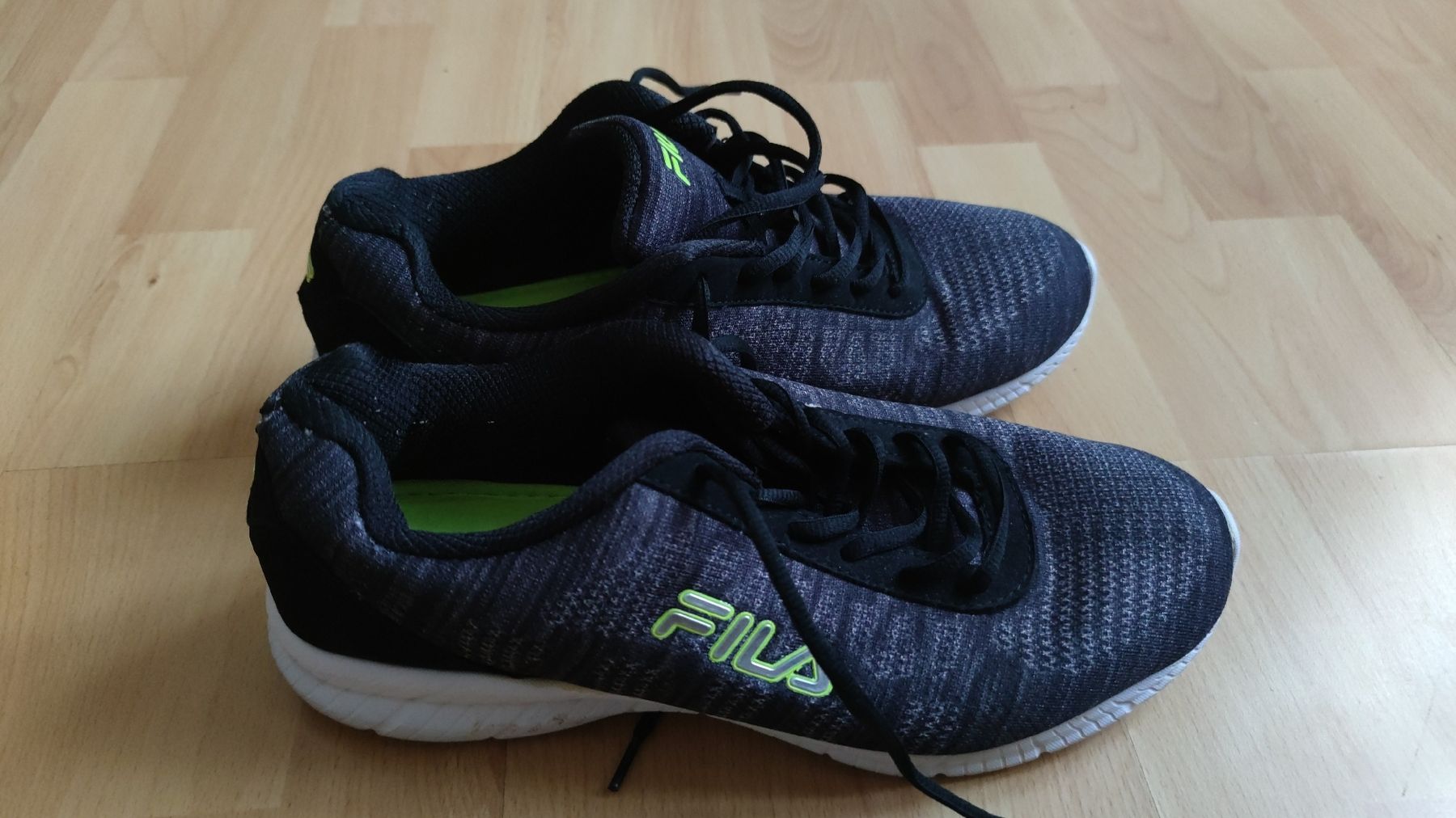 Fila Herrenschuhe: 44.5 – Gebraucht aus Meggen von Malecifent