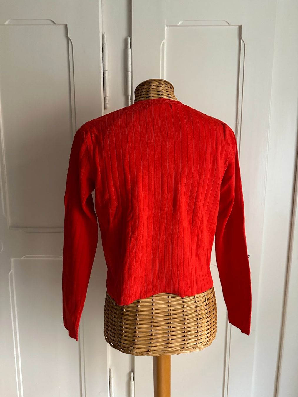 Mango Pullover & Sweatshirts: MANGO - Pullover rot S – Gebraucht aus Zürich von Diazaio 2