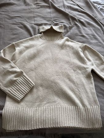 H&M Rollkragenpullover beige Grösse M guter Zustand