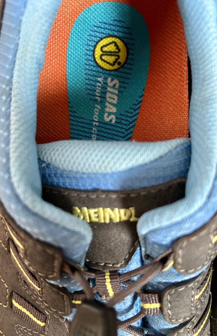Meindl Scarpe da uomo: Meindl Wanderschuhe Trekkingschuhe Grösse 40 wasserabweisend – Usato da Zürich venduto da aboxi 1