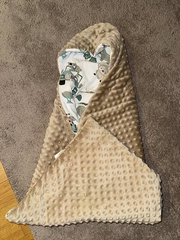 Coperte: Einschlagdecke Babyschale – Usato da Rothrist venduto da G.F.1997 1
