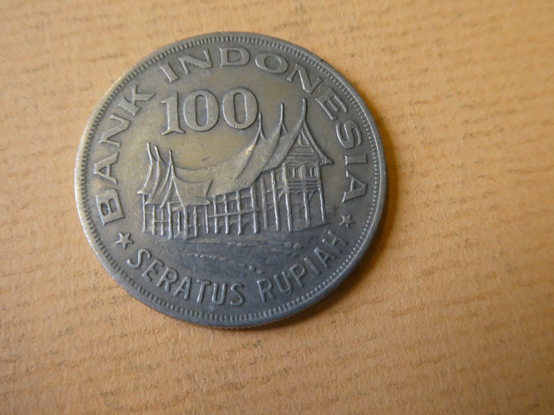 Tutti le monete: Indonesien 1978, 100  Rupees – Usato da Hinterforst venduto da Rohusri