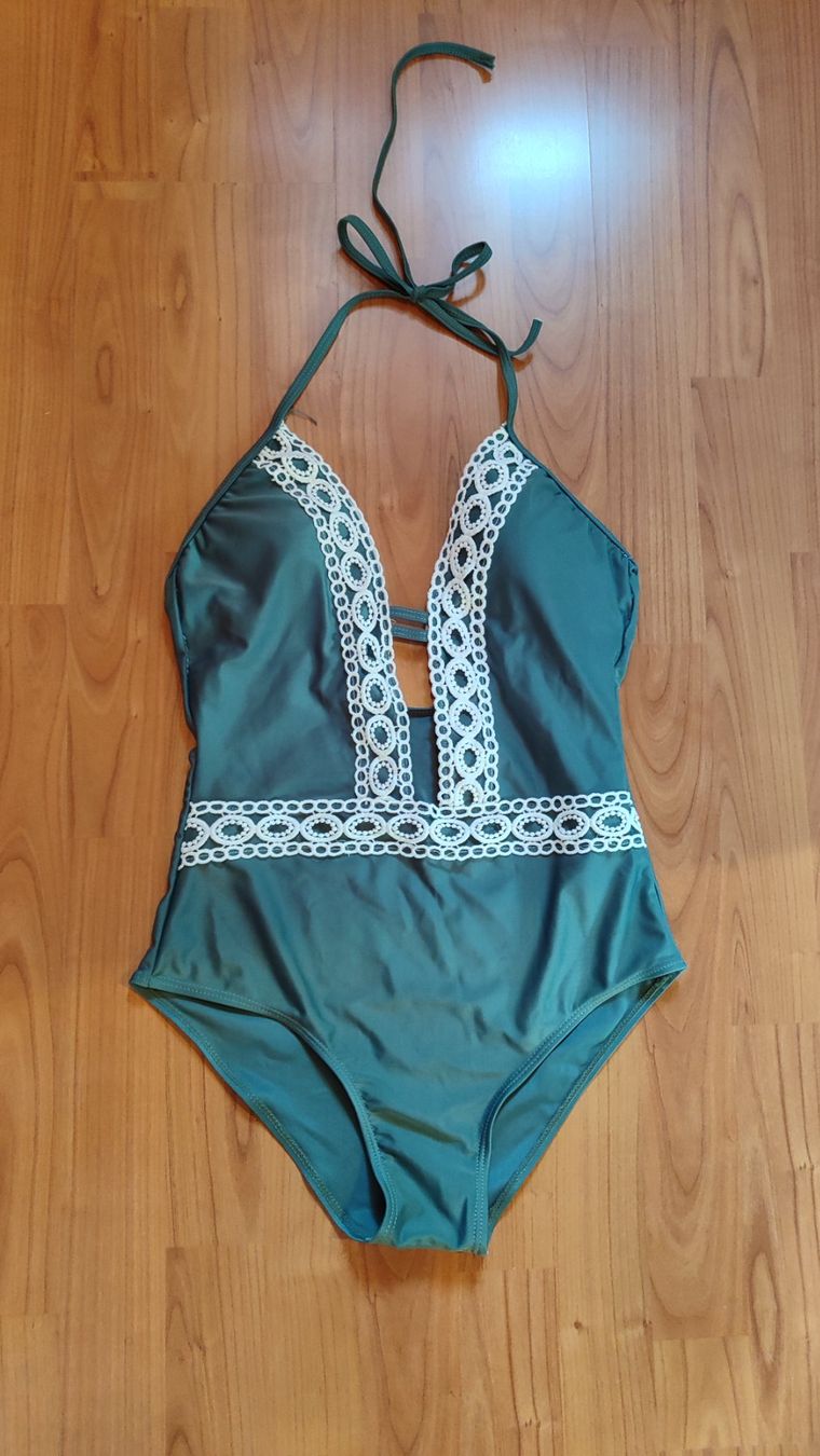 Zara Kleiderpakete: Badeanzug, Bikini, NEU, Gr. 38, Set: 9 Stk. – Neu und originalverpackt aus Brüttisellen von nic_xm7s
