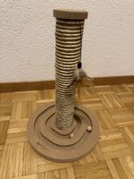 Kratzbaum mit Spielbahn für Katzen neu!