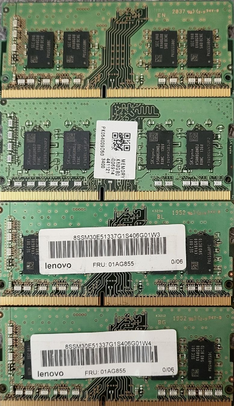 Samsung Memory / RAM: 4x 8GB RAM DDR4 PC4-2666V / PC4-3200AA Module. – Gebraucht aus Zürich von Gulbi1919 1