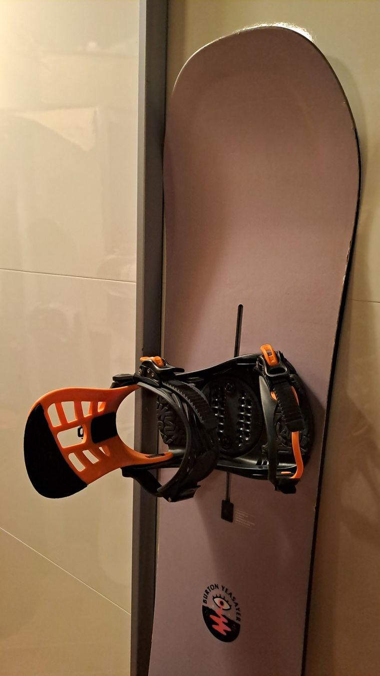 Burton Board: Burton Snowboard 144cm inkl. Bindung – Usato da Oberrieden venduto da Raja011 4