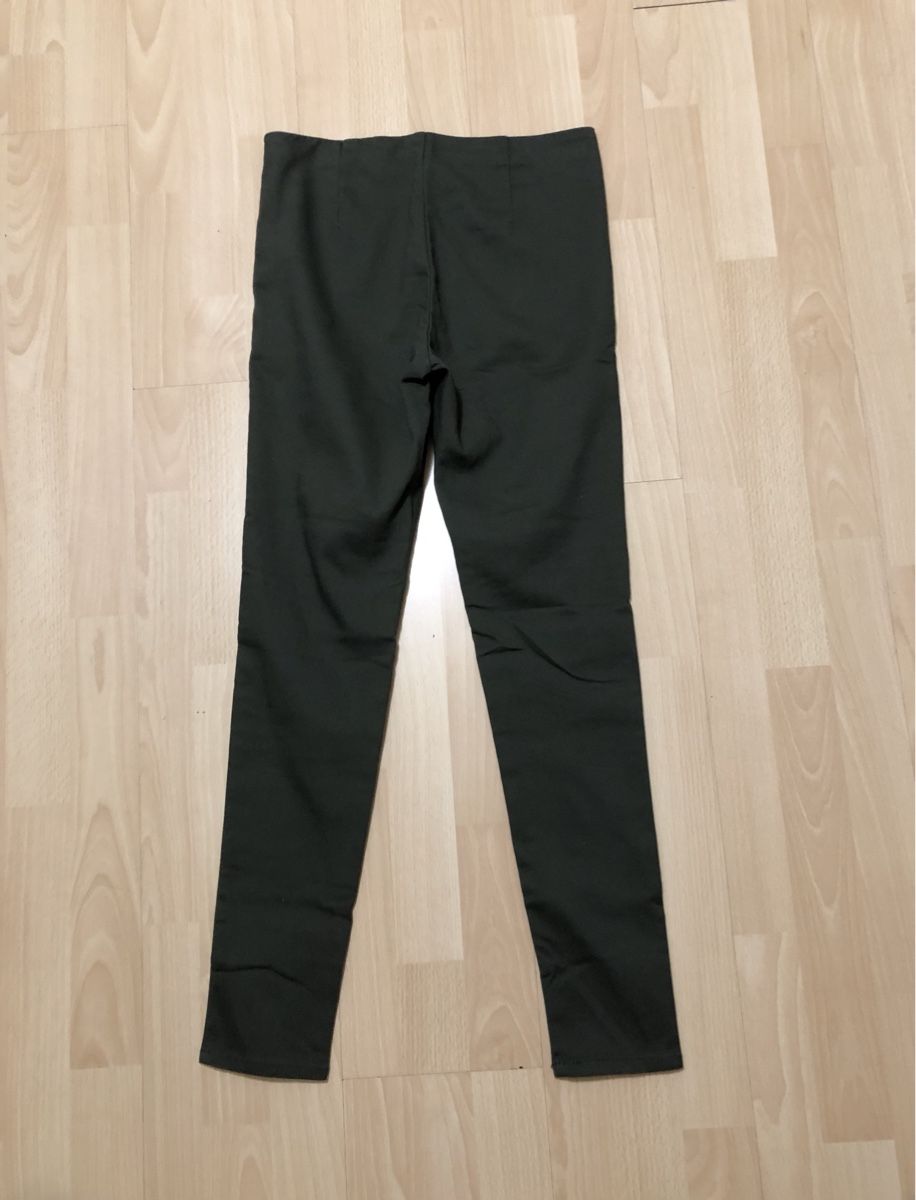 H&M Pantalons: H&M Hose Gr.38 – Neuf (Voir description) à Chur par vicky7 5