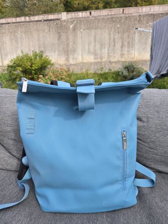 BREE Rucksack – Hellblau – Rolltop mit Laptopfach