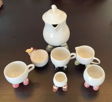Servizio da caffè La Polveriera vintage, tazze con piedi!