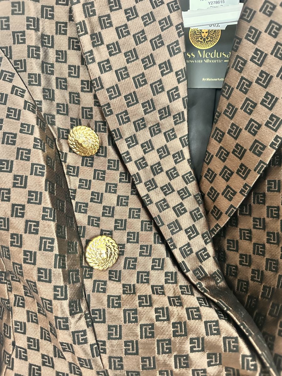 Vestes: Blazer brown – Neuf (Voir description) à Zürich par fed_vh9n 1