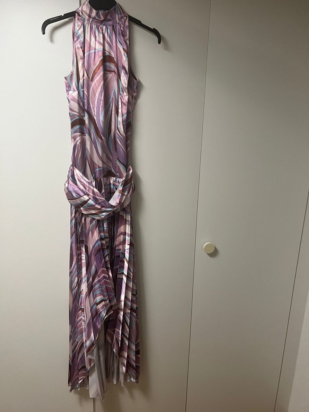 Vestiti: Kleid – Nuovo (secondo la descrizione) da Luzern venduto da ard_b2kz