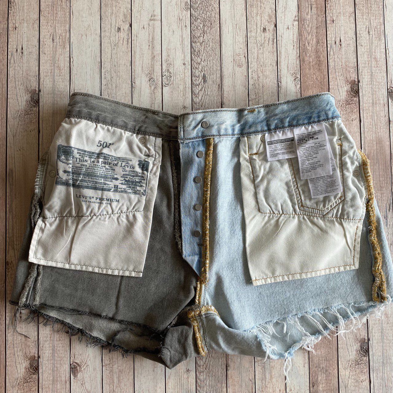 Levi's Hosen: Levi`s 501 Jeans Hotpants Gr.28 – Gebraucht aus Dietikon von Ur-ga64 3