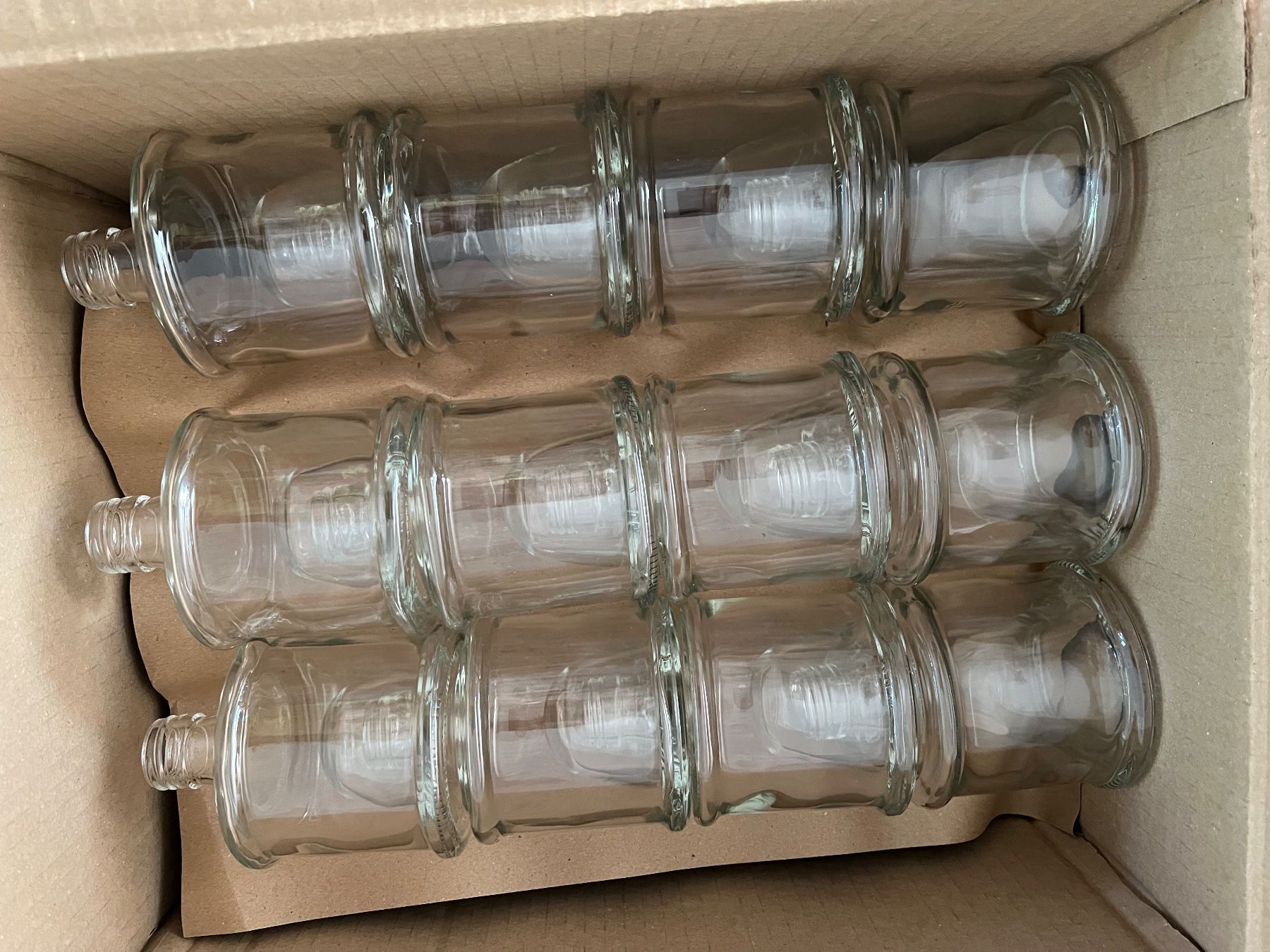 Altro: Glasflasche stapelbar – Nuovo e nell'imballaggio originale da Münchenbuchsee venduto da dani1113 3