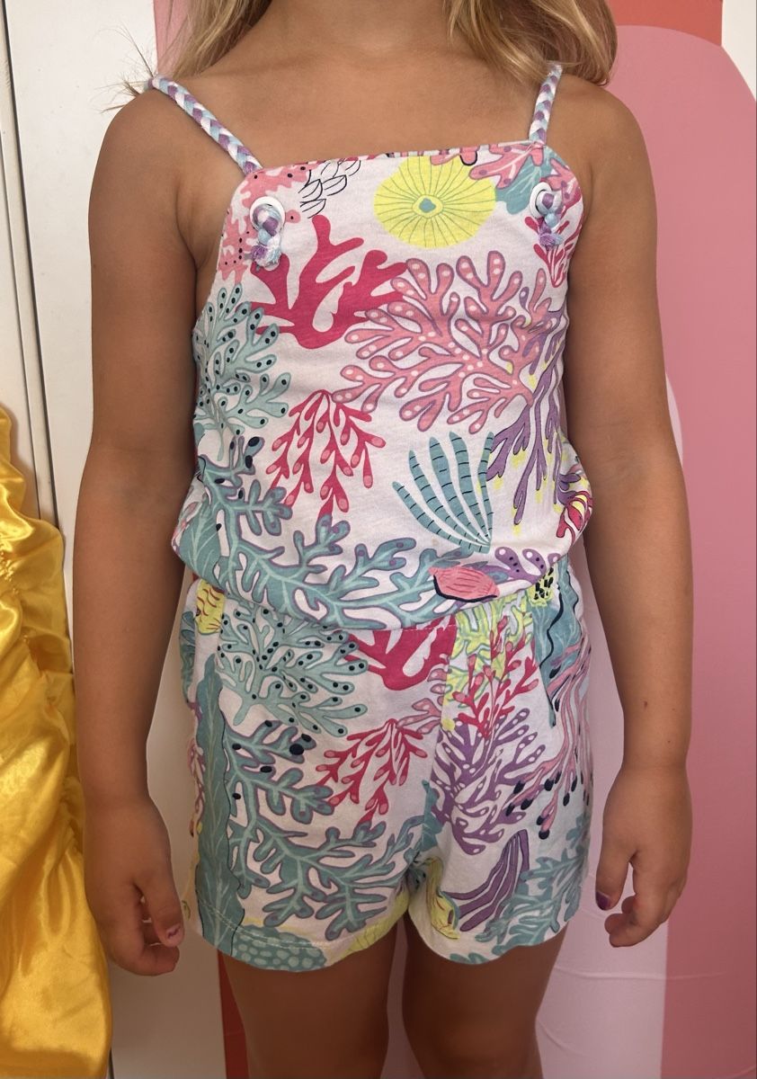 Tute: Combishort enfant imprimé multicolore taille 5 ans  – Nuovo (secondo la descrizione) da Carouge GE venduto da Emilynette