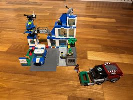 LEGO City Polizei-Station (60316)