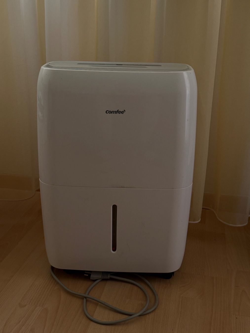 Comfee Déshumidificateurs: Comfee Luftentfeuchter 30L/Tag – D'occasion à Ebikon par M.Birrer