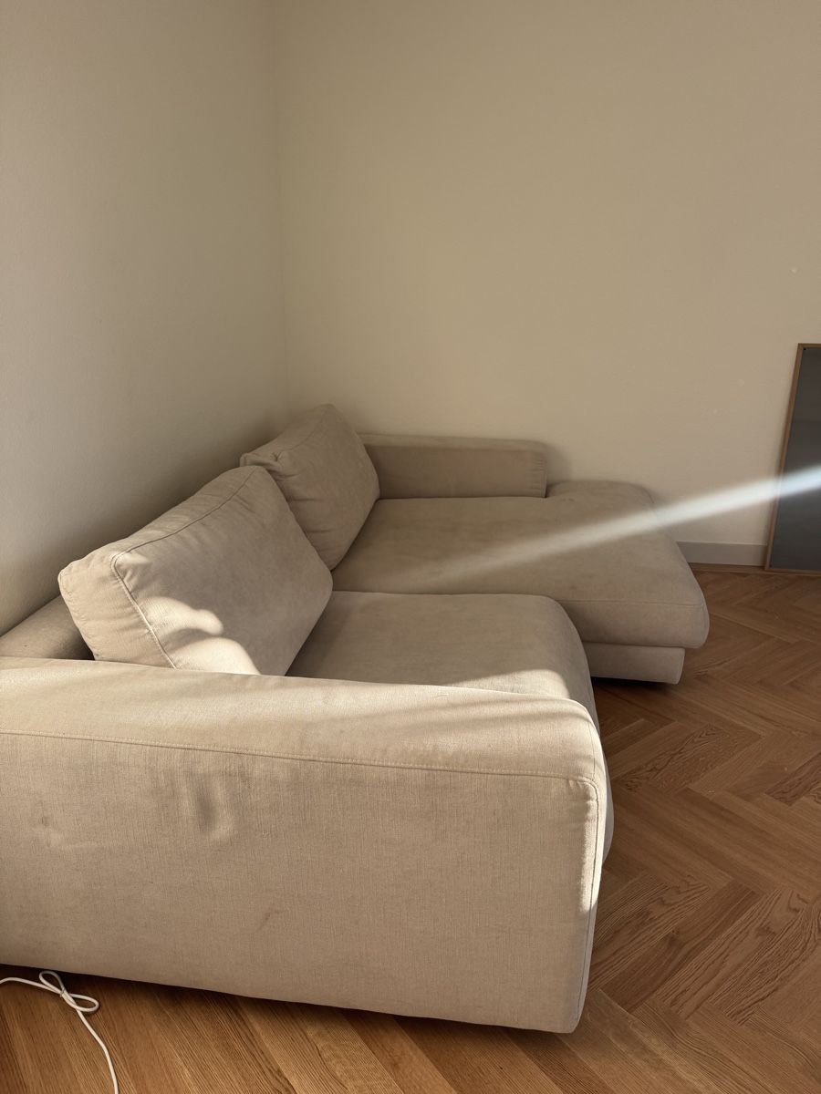 Sofas: Grosses Ecksofa hellbeige (gebrauchter Zustand) – Gebraucht aus Zürich von mcortesi 4