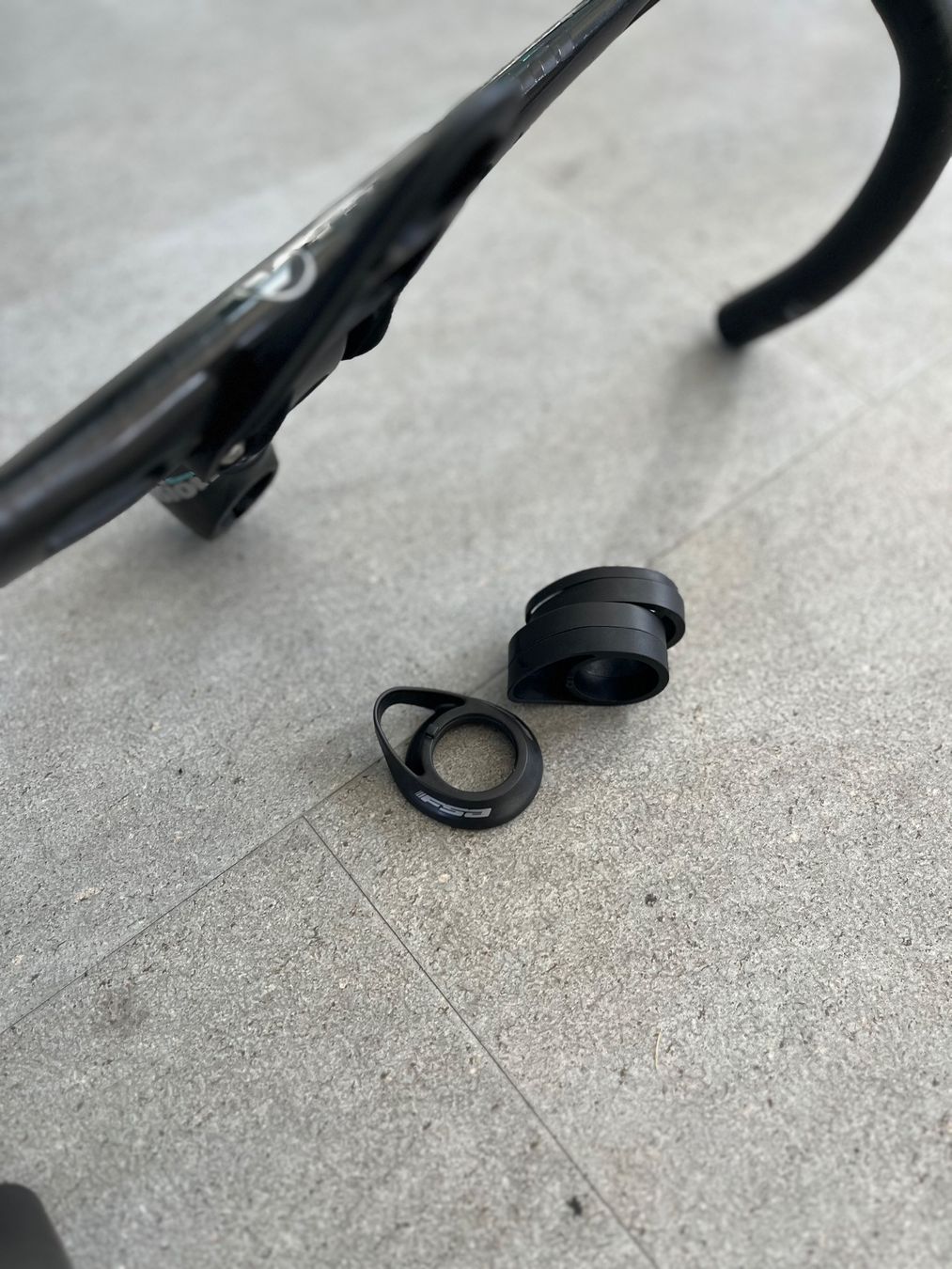 Bianchi Ersatzteile: Carbonlenker Bianchi – Neu (gemäss Beschreibung) aus Riedikon von altimeter 2