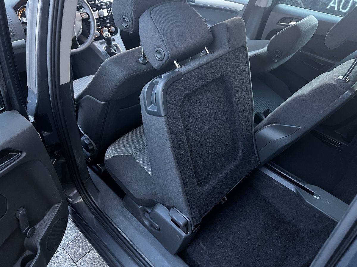 Opel Automobili: Opel Zafira 7-Plätzer – Usato da Sursee venduto da gas_8n5t 8