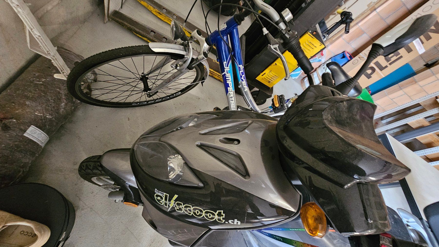 Scooter: Elektro Scooter – Usato da Fehraltorf venduto da gartenlounge_ch 3