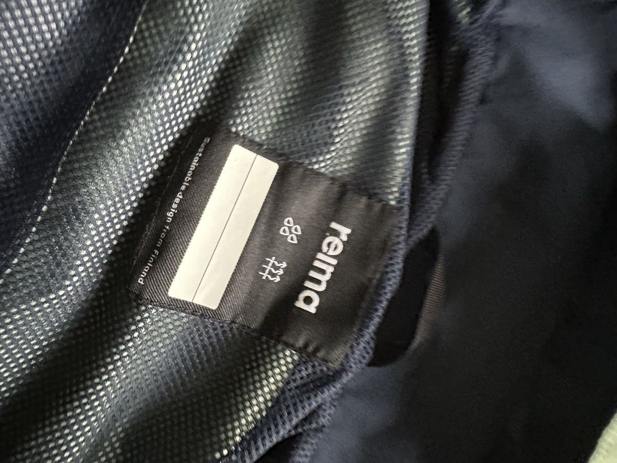 Reima Jacken & Mäntel: Reima Regenjacke 158 neuwertig – Gebraucht aus Bern von  9