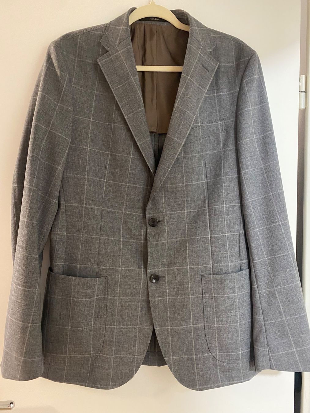 Completi: Anzug Jacke Windsor – Usato da Wetzikon ZH venduto da Deba26