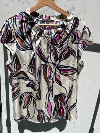 Comma Bluse Gr. 44 Blumenmuster eicht für Früh...