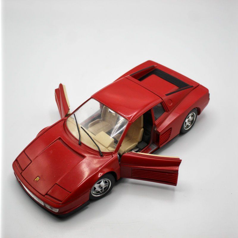 Ferrari Modellini d'auto: Modellauto FERRARI Testarossa (1984) 1:18 – Usato da Weggis venduto da Mylemontree 4