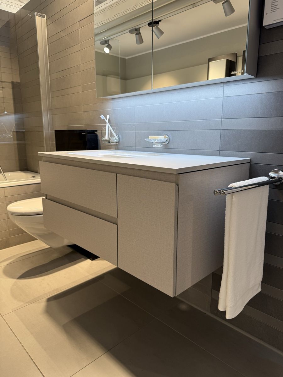 Alterna Mobili per bagno: Alterna Waschtisch Set – Nuovo (secondo la descrizione) da Amriswil venduto da deluxe_bad