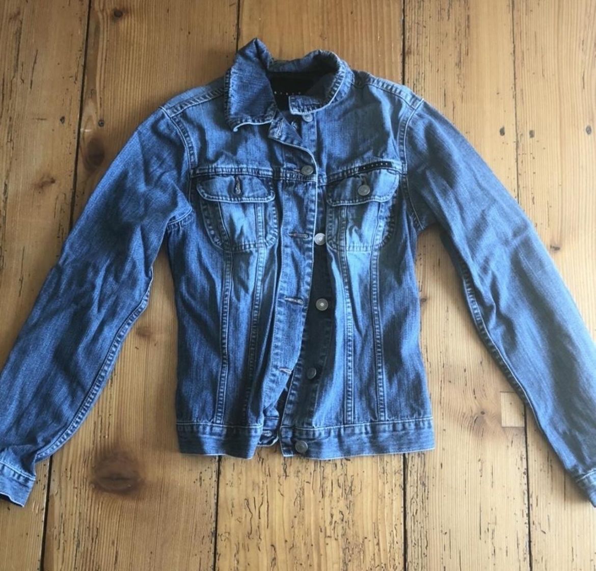 Giacche: Jeans Jacket – Usato da Magden venduto da leo_c8bc