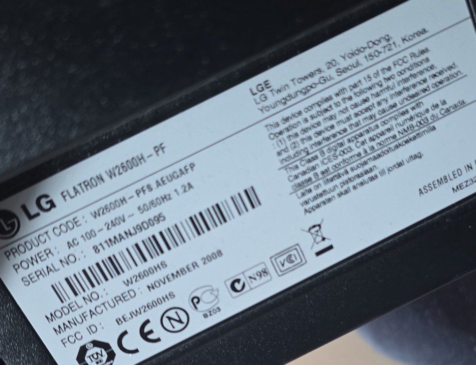 LG Monitor: 2 Bildschirme LG und terra – Usato da Nidau venduto da Inoxshop 2